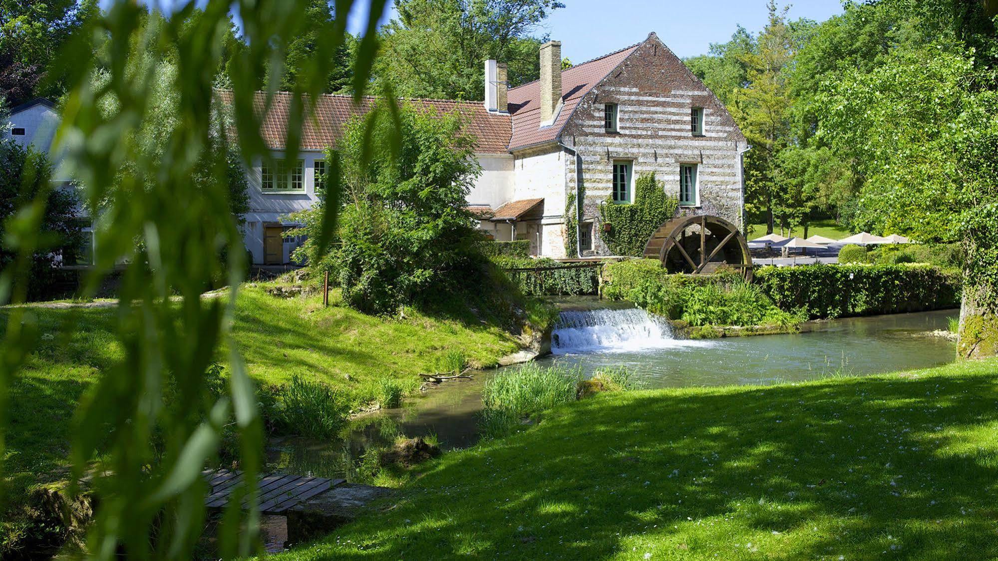 Moulin De Mombreux Hotel Lumbres Exterior photo